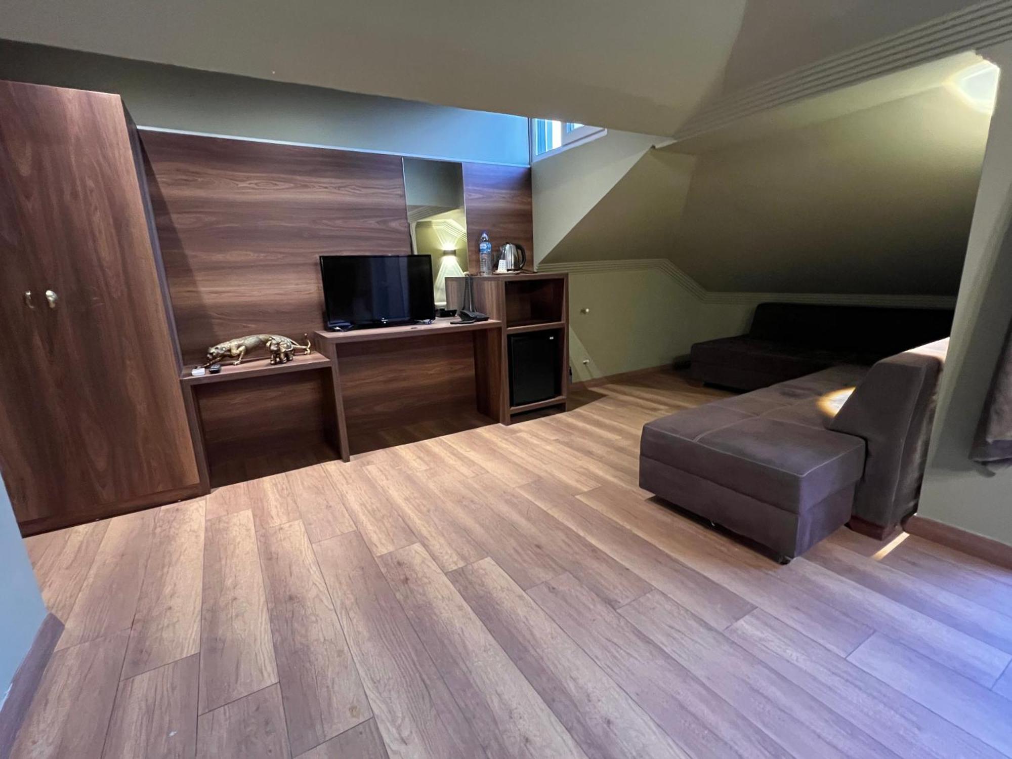 Real King Suite Hotel Trabzon Zewnętrze zdjęcie